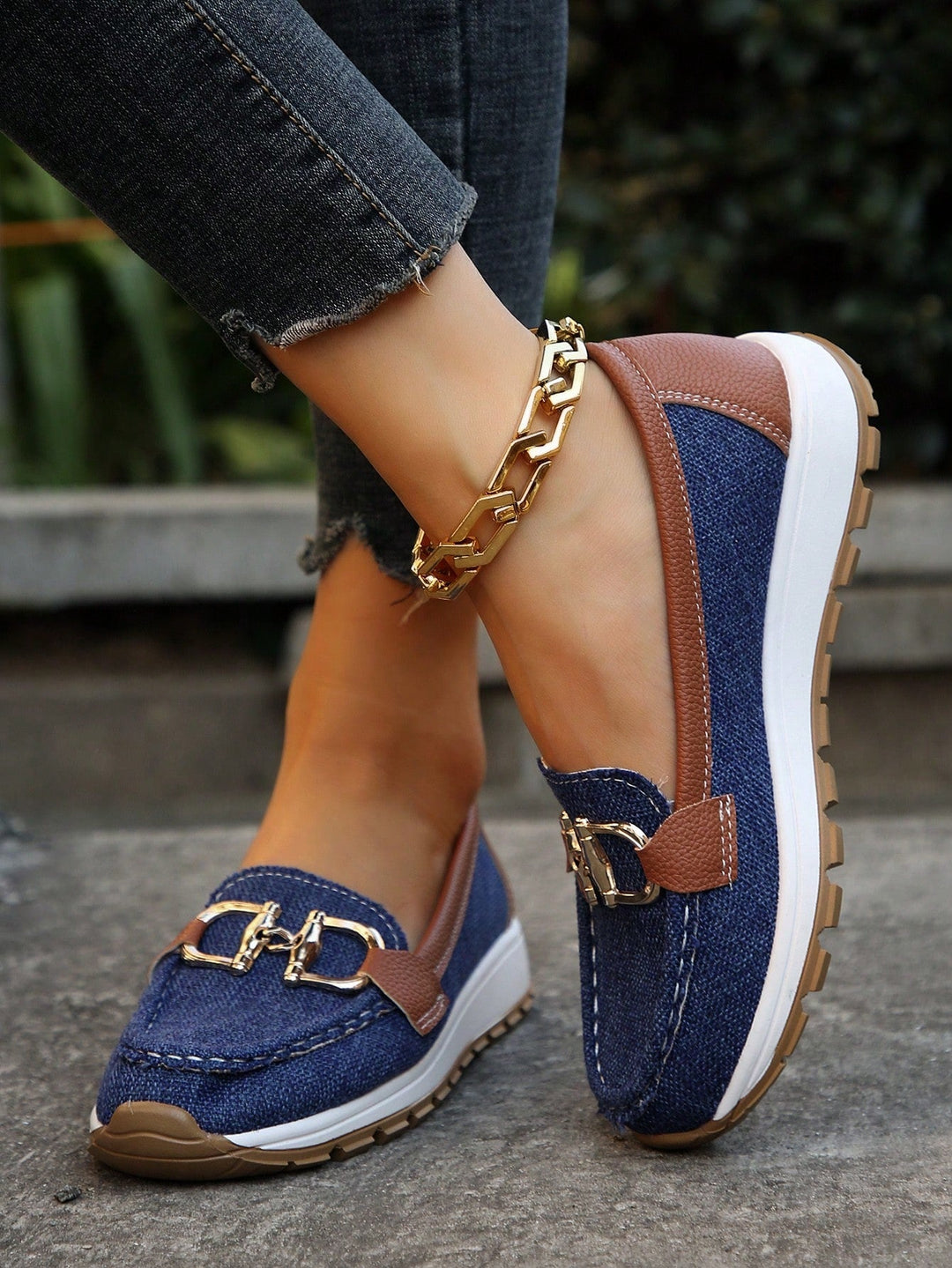 Celeste | Flat Buckle Loafers