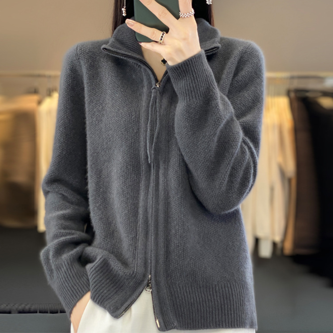 KATRINA - Minimalist Zip Sweater