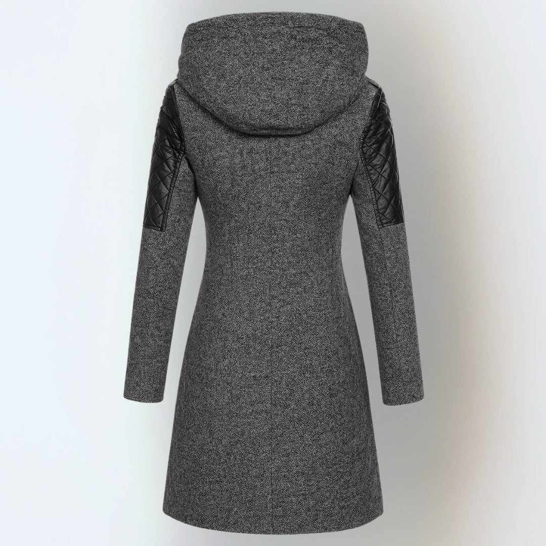 Jodie | Elegant Woman & Cozy Winter Jacket