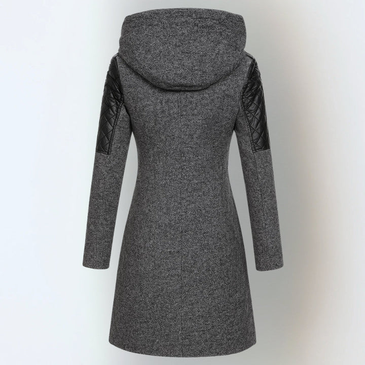 Jodie | Elegant Woman & Cozy Winter Jacket