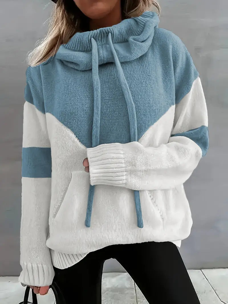 RÍONA - Dual-Tone Cosy Hoodie