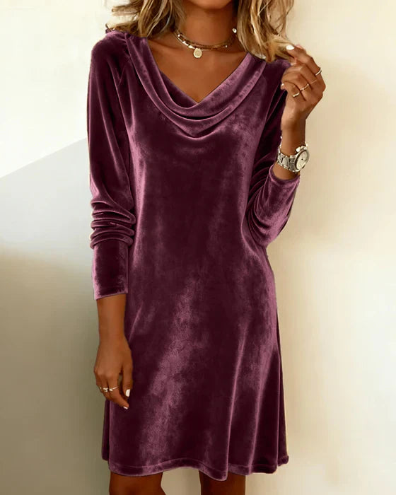 Thea | Luxurious Velvet Dress