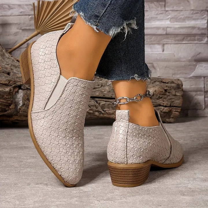 Gudrun | Stylish Casual Shoes