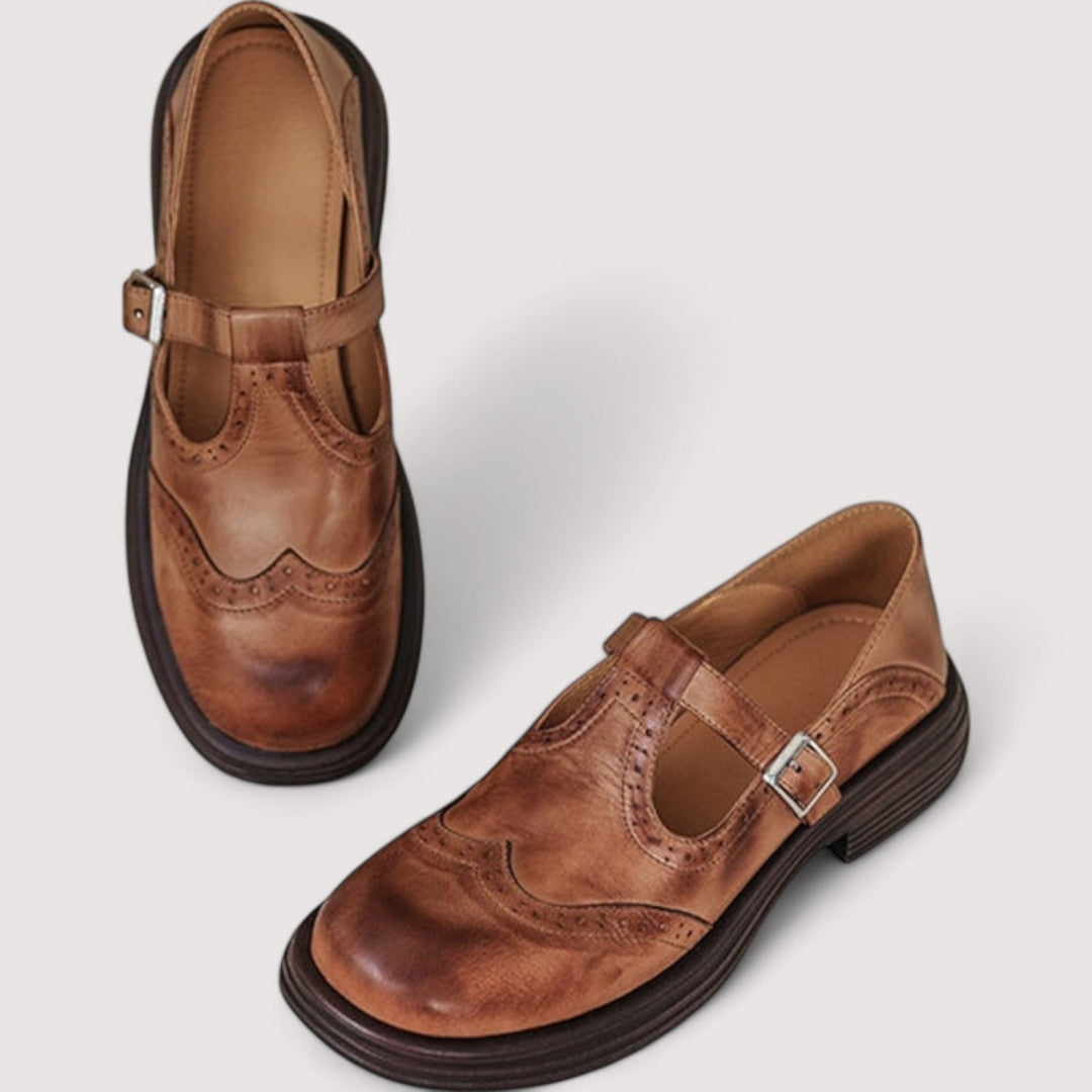 Maja | Elegant Comfort in One